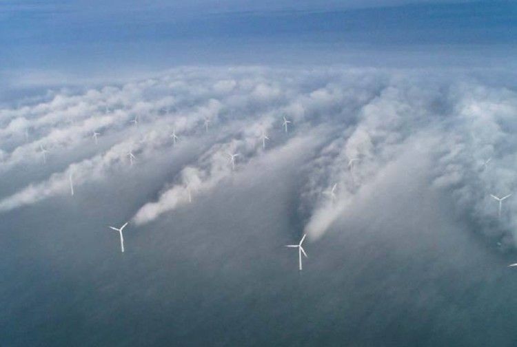 Exploring Wake Losses in Offshore Wind
